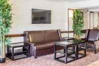 Lobi Quality Inn Raleigh Downtown