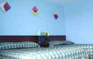 Phòng ngủ 2 Tropicana Motel