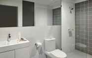 In-room Bathroom 5 Punthill Oakleigh