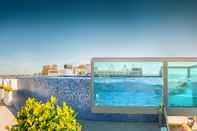 Swimming Pool Hotel RH Don Carlos & SPA