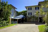 Bangunan Central Plaza Port Douglas Apartments