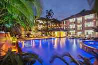 Kolam Renang Central Plaza Port Douglas Apartments