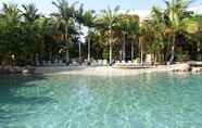 Kolam Renang 5 Diamond Sands Resort