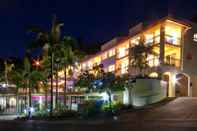 Exterior Shingley Beach Resort