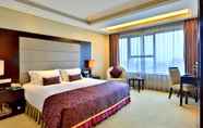Bedroom 4 Yimei Plaza Hotel