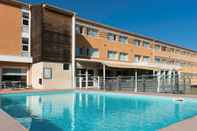 Swimming Pool Ibis Golfe de Saint Tropez