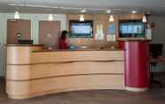 Lobby 3 Ibis Golfe de Saint Tropez