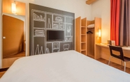 Bedroom 6 ibis Sarlat