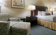 Bedroom 5 Best Western Plus Wasco Inn & Suites