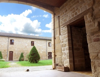 Exterior 2 VVF Château sur la Vienne Lac de Vassivière, Nedde