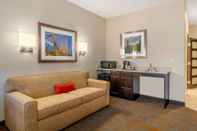 Common Space Comfort Inn & Suites Brighton Denver NE Medical Center