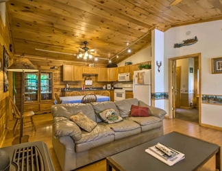 Lobby 2 Nantahala Cabins