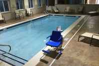 Swimming Pool Best Western Plus Crawfordsville Hotel