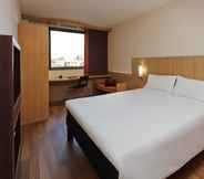 Bedroom 5 ibis Barcelona Glories 22