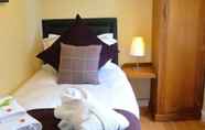 Kamar Tidur 4 Peckforton Castle