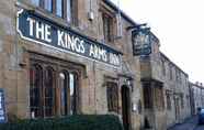 Exterior 5 The Kings Arms Inn