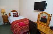 Kamar Tidur 5 The Willowsmere - Adults Only