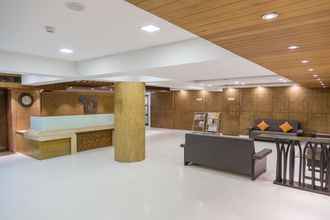 Lobby 4 Ginger Ahmedabad