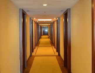 Lobby 2 Country Inn & Suites by Radisson, Sahibabad, Distt Ghaziabad (U.P.)