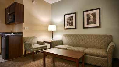 Lobby 4 Best Western Plus Texarkana Inn & Suites