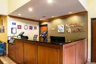 Sảnh chờ Sleep Inn And Suites Madison