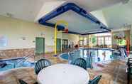 Swimming Pool 7 Sleep Inn And Suites Madison
