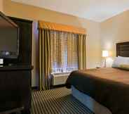 Bedroom 3 Best Western Sunrise Inn & Suites