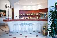 Bar, Kafe, dan Lounge Ostuni Palace Hotel Bistrot & SPA