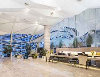 Lobi 2 Ascott Raffles City Beijing