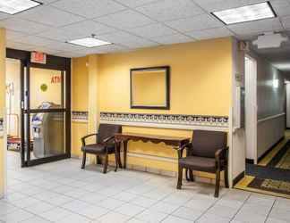 Sảnh chờ 2 Rodeway Inn & Suites Milwaukee Airport