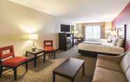 Kamar Tidur 4 La Quinta Inn & Suites by Wyndham Fargo-Medical Center