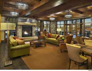 Lobi 2 Hyatt Vacation Club at Northstar Lodge, Lake Tahoe