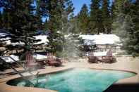 Swimming Pool Hyatt Vacation Club at Northstar Lodge, Lake Tahoe