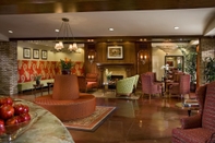 Lobby Ayres Hotel Chino Hills