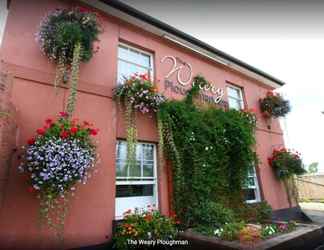 Exterior 2 The Railway Inn