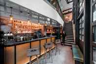 บาร์ คาเฟ่ และเลานจ์ Ovolo Central