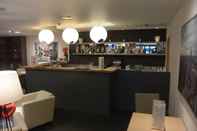Quầy bar, cafe và phòng lounge Hotel-Restaurant Horizon Ath-Lessines