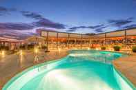 Swimming Pool Hotel Dann Carlton Bucaramanga