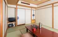 Kamar Tidur 2 Yamatoya Honten Ryokan Osaka