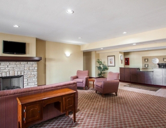 Lobby 2 Comfort Inn & Suites Harrisonville