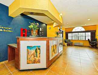 Lobby 2 Microtel Inn & Suites by Wyndham New Braunfels