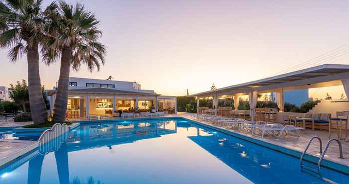 Swimming Pool Hara Ilios Village