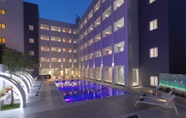 Kolam Renang 7 Melrose Rethymno by Mage Hotels