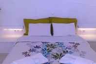 Bedroom Glaronisia Hotel