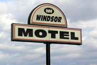 Exterior Windsor Motel