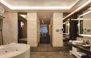 Toilet Kamar 5 Hilton Beijing Capital Airport