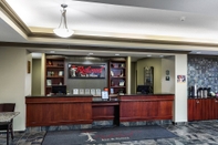 Lobby Redwood Inn & Suites - Grande Prairie