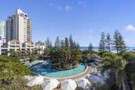 Swimming Pool Oaks Gold Coast Calypso Plaza Suites
