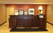 Lobi 5 Hampton Inn & Suites Rochester-North