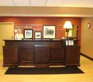 Lobby 5 Hampton Inn & Suites Rochester-North